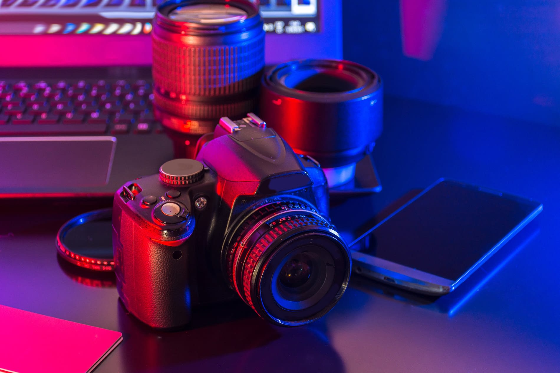 6 Best Cameras for Real Estate Photography in 2021 Estora